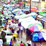 ফুটপাত আবার দখল হয়ে গেছে