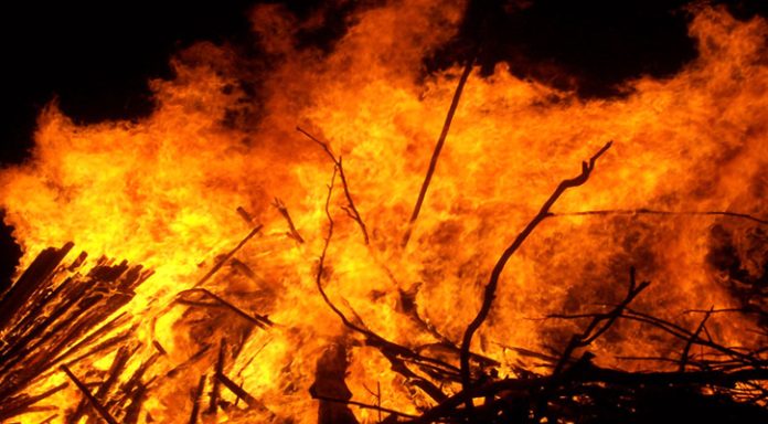 1744959731.fire