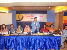 ‘বন্ধুত্বসুলভ আচরণে কন্যা সন্তানদের সমস্যাগুলোর সমাধান করতে হবে’