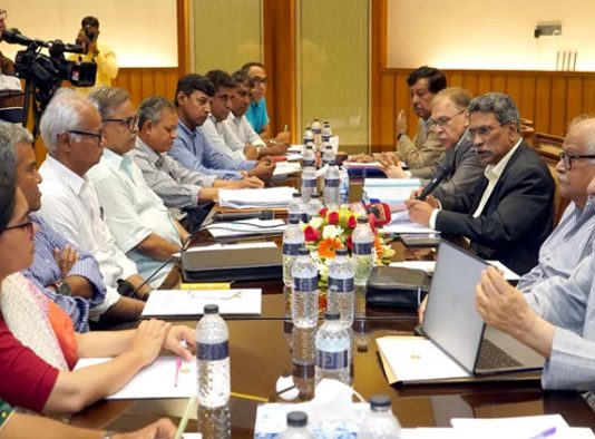 জুলাই গণঅভ্যুত্থানের আকাঙ্ক্ষাকে সুনির্দিষ্ট রূপ দিতে চায় কমিশন