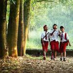 ছুটির ঘন্টা পড়েছে