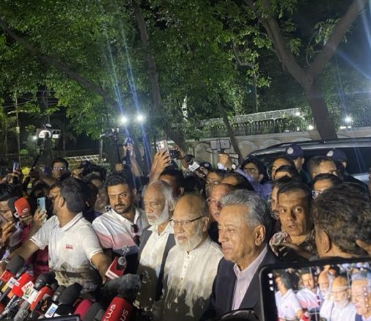 বিতর্কিতদের বাদ দিয়ে উপদেষ্টা পরিষদ পুনর্গঠনের দাবি জানিয়েছে বিএনপি