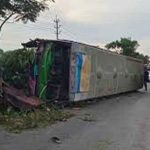 রামুতে বাস-কাভার্ডভ্যানের সংঘর্ষে নিহত ৩