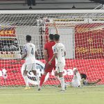 লড়াই করে হারলো বাংলাদেশ