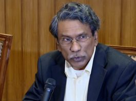 দ্রুত জুলাই সনদ তৈরিতে সব দলকেই ছাড় দিতে হবে: আলী রীয়াজ