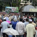 চাকরিচ্যুত বিডিআর সদস্যদের আল্টিমেটাম : দুপুর ১২টার মধ্যে দাবি না মানলে যমুনা অভিমুখে পদযাত্রা