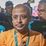 চিন্ময় কৃষ্ণকে জেলগেটে এক দিনের জিজ্ঞাসাবাদের নির্দেশ