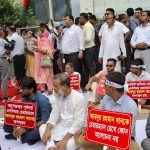 ‘দফা এক দাবি এক, চেয়ারম্যানের পদত্যাগ’, এনবিআরে আজও চলছে শাটডাউন