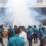 রাজধানীতে পুলিশি বাধার মুখে ১৭তম শিক্ষক নিবন্ধনধারীরা