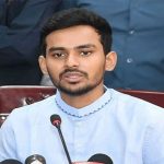 লাগামহীন লুটপাট আওয়ামী লীগ আমলের বড় নির্দেশক: উপদেষ্টা আসিফ