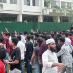 উত্তাল মাইলস্টোন ক্যাম্পাস, এখনও অবরুদ্ধ উপদেষ্টারা