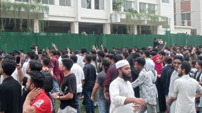 12-1fa4f128f221616f7100796d8b22dbf6