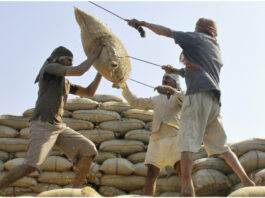 বাংলাদেশের শুল্কমুক্ত আমদানির ঘোষণায় ভারতে চালের দাম বৃদ্ধি