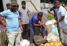 ফটিকছড়ির খোলা বাজারে টিসিবির হাজার লিটার সয়াবিন