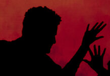 স্ত্রীকে গলা কেটে হত্যার পর আত্মহত্যার চেষ্টা স্বামীর