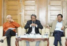 কমিশন এক মাস সময় নিয়ে আলোচনা অব্যাহত রাখতে উৎসাহী নয়