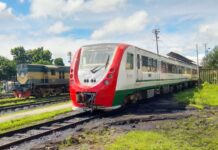ডেমু ট্রেন ক্রয়ে ক্ষতি ৬০০ কোটি টাকা, আসামি রেলওয়ের সাবেক ডিজিসহ ৭