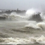 সাগরে লঘুচাপ সৃষ্টির আভাস, ৪ বিভাগে ভারী বৃষ্টির শঙ্কা