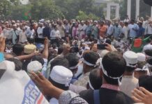 ‘বাড়ি ভাড়া ২০ শতাংশের এক শতাংশও কম হবে না, শাহবাগ ব্লকেড হবে’