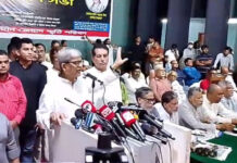 গণতন্ত্রে ফেরার একমাত্র পথ অবাধ নির্বাচন : মির্জা ফখরুল