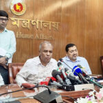 সচিবালয়ে স্বরাষ্ট্র উপদেষ্টা ‘অসুরের মুখে দাড়ি’ চক্রান্তের পেছনে ফ্যাসিস্ট দোসরদের মদদ রয়েছে