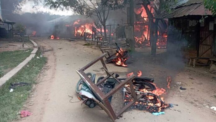 khagrachari-ramnesu-bazar-fire-280925-201-1759072448