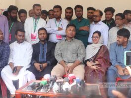 গণভোটের পক্ষে সরাসরি আদেশ জারির দাবি হাসনাতের