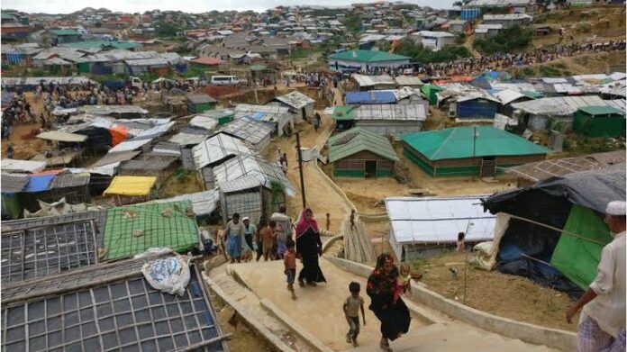 ukia rohinga camp