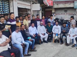 গোপালগঞ্জে আ.লীগের নাশকতা ঠেকাতে বিএনপির অবস্থান কর্মসূচি