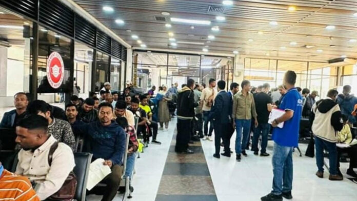 back-libiya-20251101075227