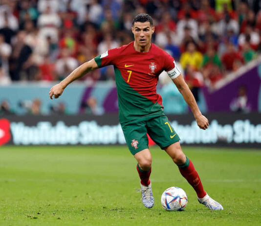 শিগগিরই অবসর নেবেন রোনালদো!