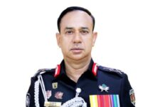 স্ত্রী-মেয়েসহ র্যাবের সাবেক ডিজি হারুনের দেশত্যাগে নিষেধাজ্ঞা