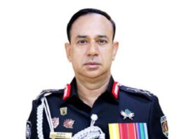 স্ত্রী-মেয়েসহ র্যাবের সাবেক ডিজি হারুনের দেশত্যাগে নিষেধাজ্ঞা