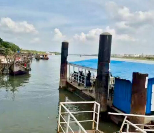 সেন্ট মার্টিন খোলার প্রথম দিনে কক্সবাজার থেকে ছাড়েনি কোনো জাহাজ