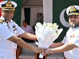 বাংলাদেশ সফরে এলো পাকিস্তান নৌবাহিনীর জাহাজ