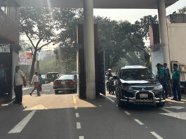 আওয়ামী লীগের ‘ঢাকা লকডাউন’ সচিবালয়ে চলছে স্বাভাবিক কাজ