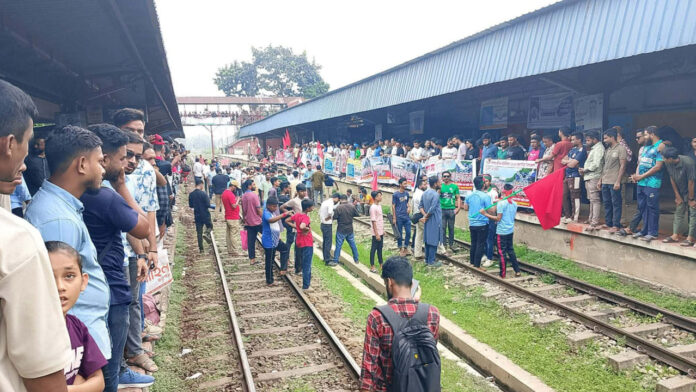 train-20251101135421