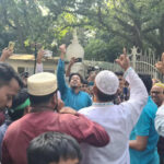 স্লোগানে উত্তাল আন্তর্জাতিক অপরাধ ট্রাইব্যুনাল গেট