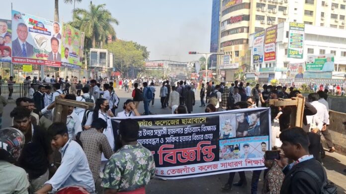 0-20251211120622-20251211133744