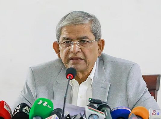 খালেদা জিয়ার চিকিৎসা : আপ্রাণ চেষ্টা করছেন চিকিৎসকেরা -মির্জা ফখরুল