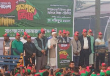 অতীতের বস্তাপচা রাজনীতি পায়ের তলে ফেলতে চাই: জামায়াত আমির