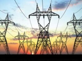 সংকটে বিদ্যুৎ খাত উত্তরণের উপায় কী