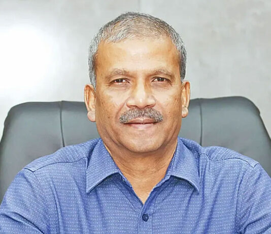 ডিজিটালাইজেশনের কারণে দুর্নীতি-ভোগান্তি অনেক কমেছে : আসিফ নজরুল