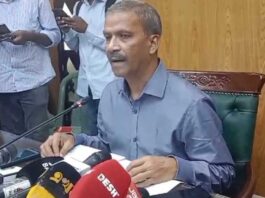 তারেক রহমানের দেশে আসায় আইনগত বাধা আছে বলে জানা নেই : আইন উপদেষ্টা