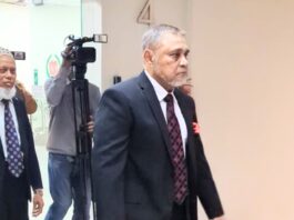 রাষ্ট্রপতির সঙ্গে সাক্ষাৎ করতে বঙ্গভবনে সিইসি