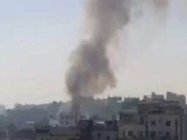 অক্সিজেন মোড় এলাকায় বস্তিতে আগুন