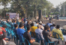 হাদির ওপর গুলির প্রতিবাদে শহীদ মিনারে চলছে ‘সর্বদলীয় প্রতিরোধ সমাবেশ’