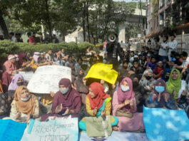 দাবি আদায় না হলে আন্দোলন চালিয়ে যাবেন ৭ কলেজের শিক্ষার্থীরা