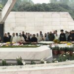 দাদির কবর জিয়ারত করলেন জাইমা রহমান