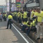 চট্টগ্রামে চাকরিচ্যুত ব্যাংক কর্মকর্তা-কর্মচারীদের অবস্থান কর্মসূচি